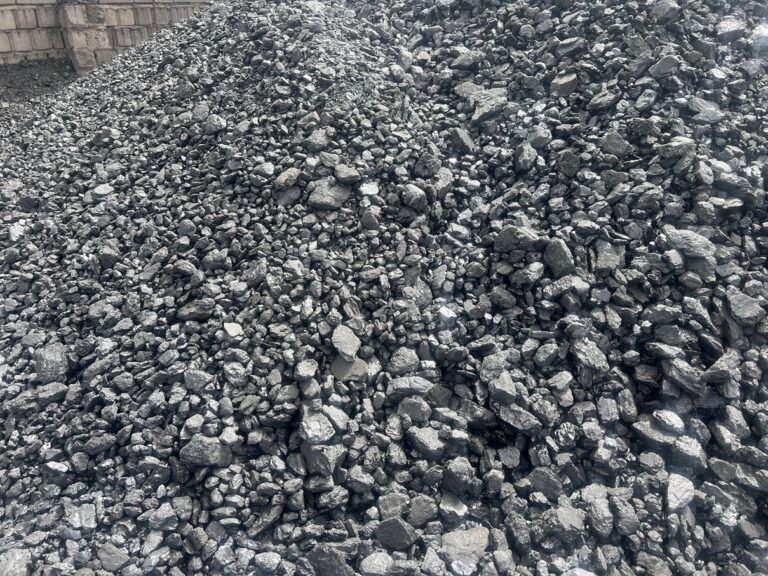 آنتراسیت Anthracite